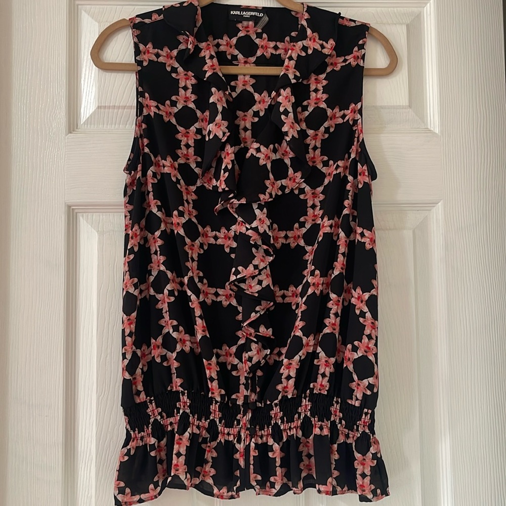 Karl Lagerfeld pink and black floral sleeveless blouse size medium